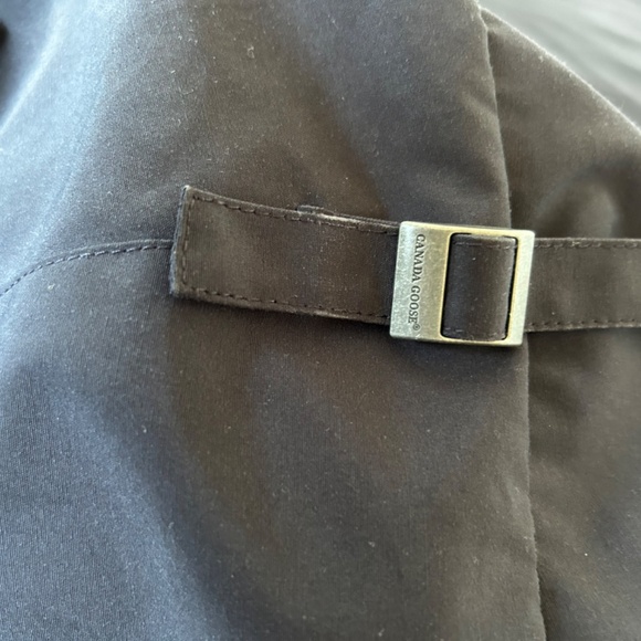 Canada Goose Jacket - Picture 12 of 16